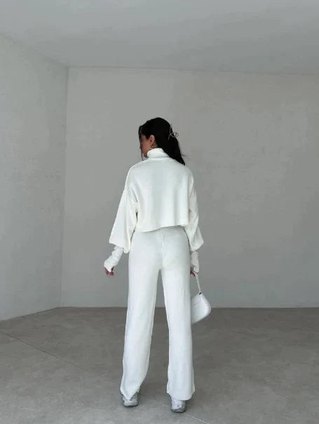 Alicia | Strick-Rollkragenpullover und Hosen-Set