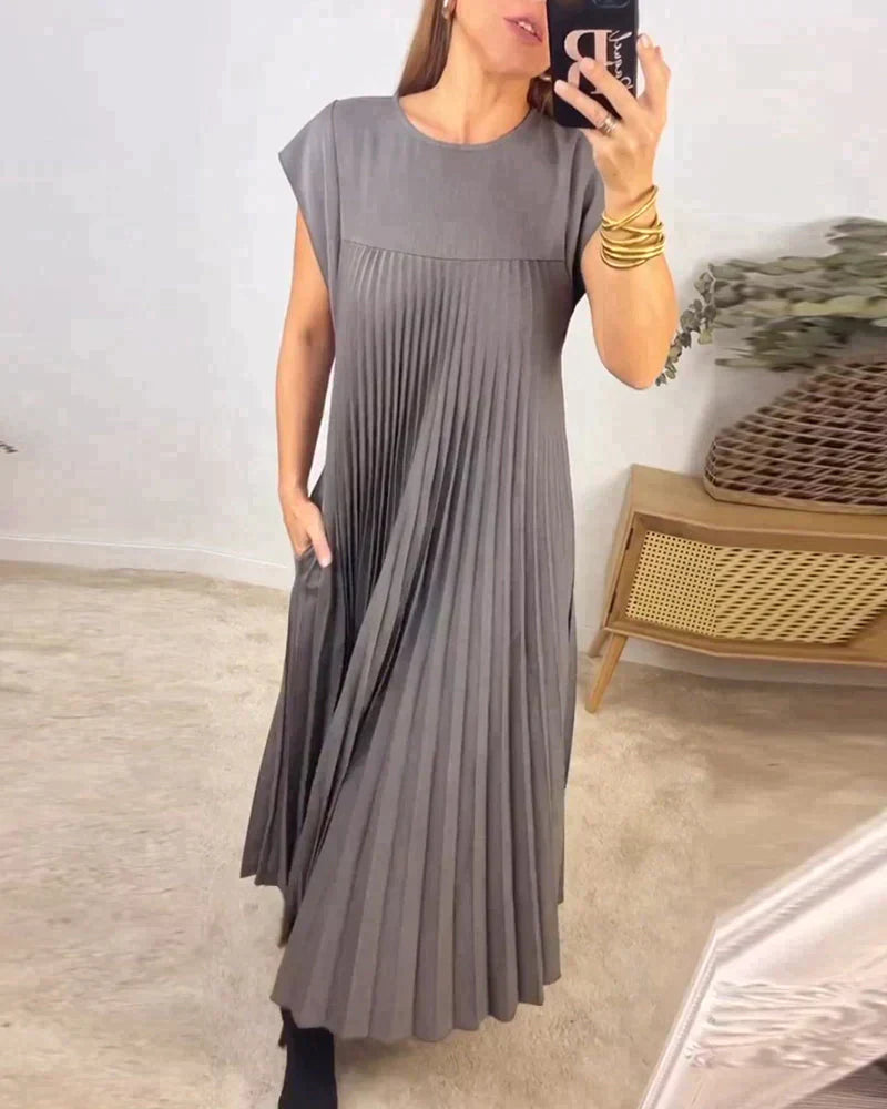 Sheria | Elegant Pleated Kleid