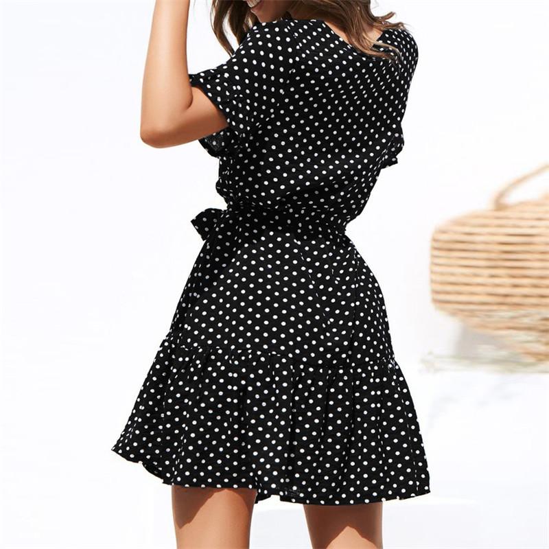 Charlotte | Kurzärmeliges Kleid mit Polka Dot