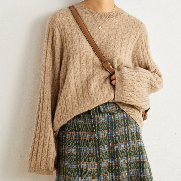 Patricia | CASHMERE COUTURE KNITTED SWEATER