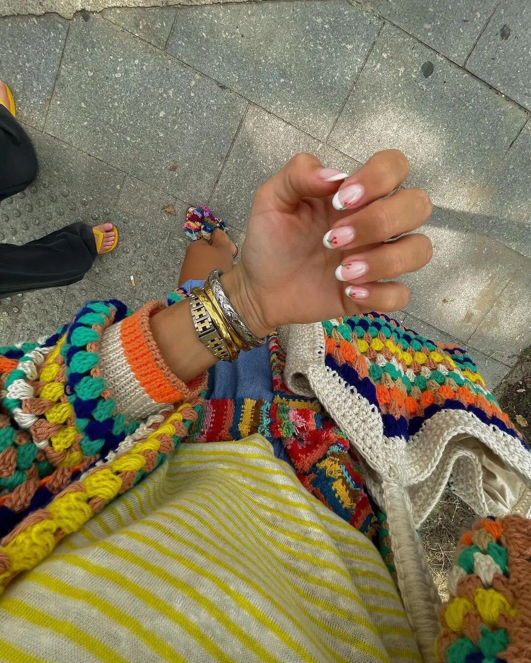 Marliyn | Bunt gehäkelte Strickjacke