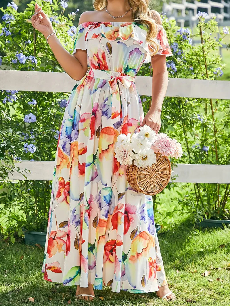 Berinda | Elegantes schulterfreies Kleid mit Blumendruck und Gürtel