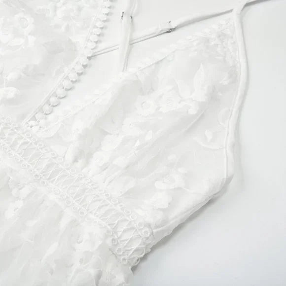 Céline | Das elegante Sommerkleid - Strahlend durch den Sommer